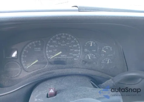 2001 Chevrolet Silverado 1500 из США, поврежденный, VIN 2GCEK19V411374976